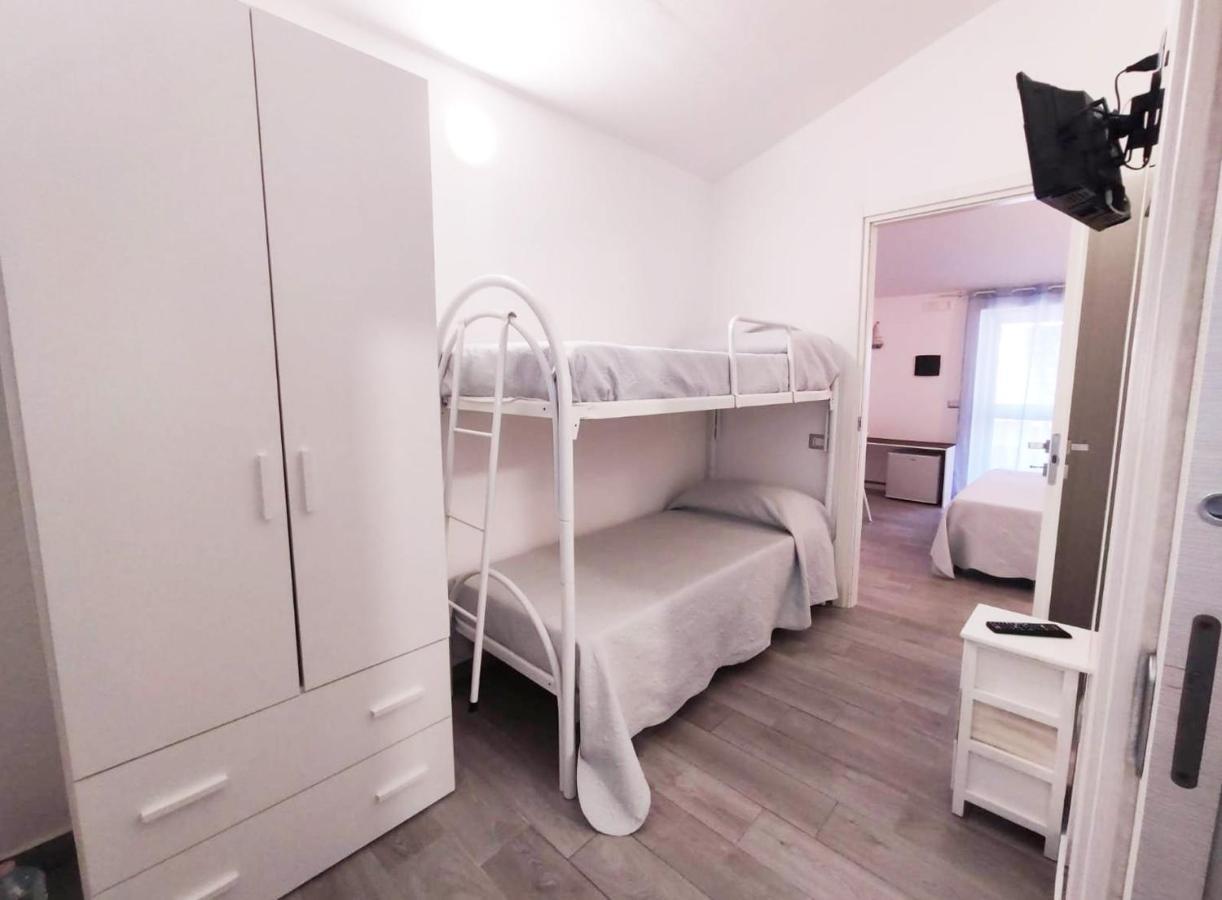 B&B Capo Rizzuto Fronte Mare Eksteriør bilde
